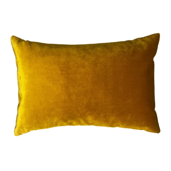 Sierkussen okergeel velvet stof van Romo
Maat 50x35 - Afbeelding 2